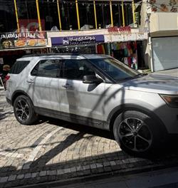 فۆرد ئێکسپلۆرەر